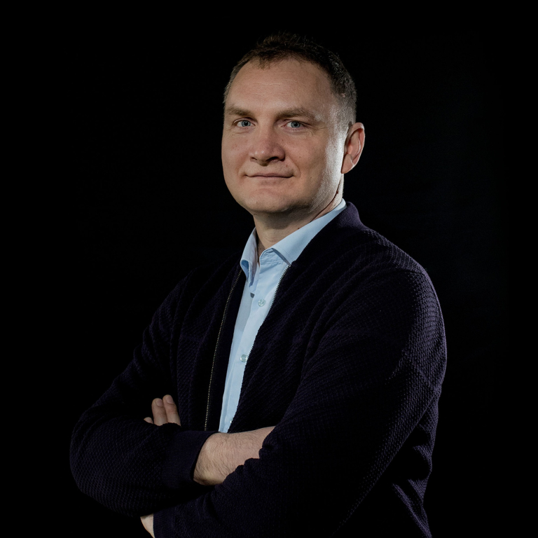 Dr. Dragoș Sdrobiș