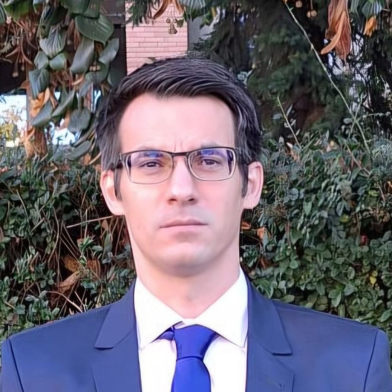 Dr. Vasile Mihai Olaru